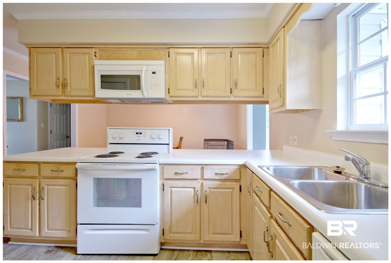 23695 Sparrows Point Daphne, AL 36526 - Photo 4 of 23