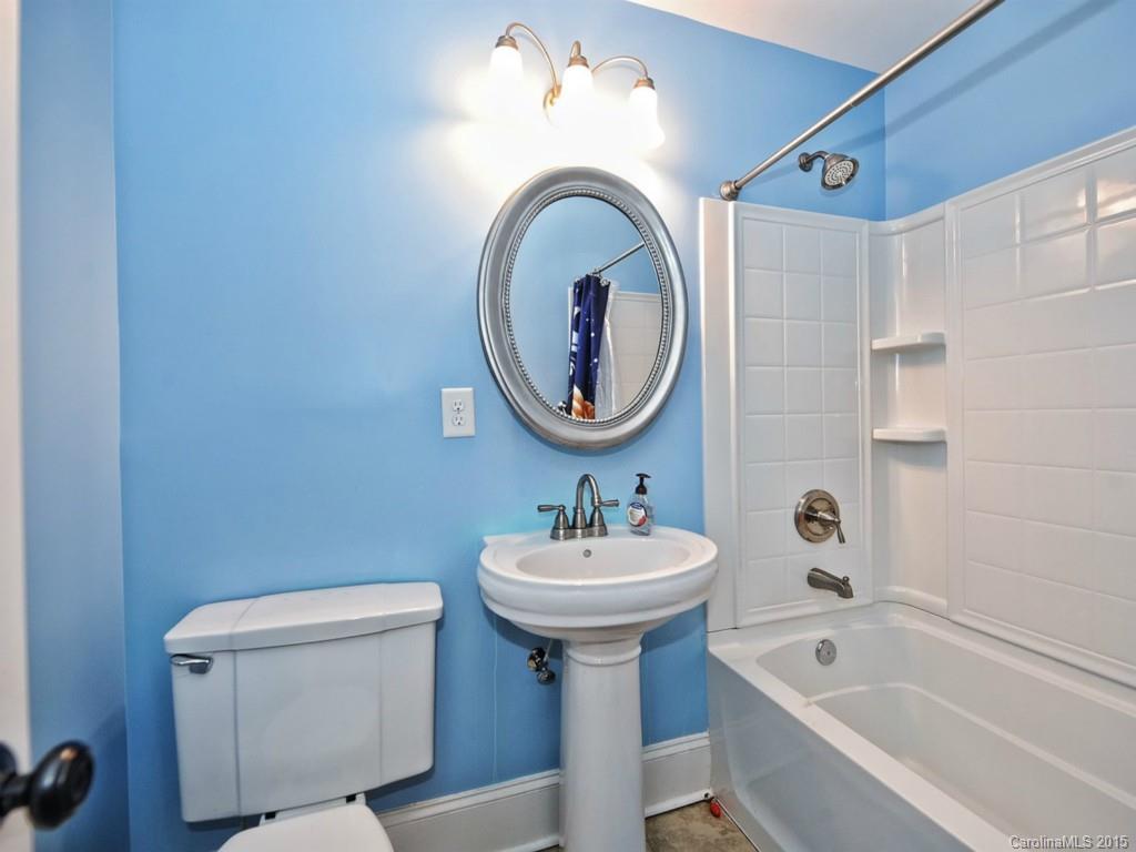 4037 Sharon View Road Charlotte, NC 28226 - Photo 13 of 16 Gallery Image 13