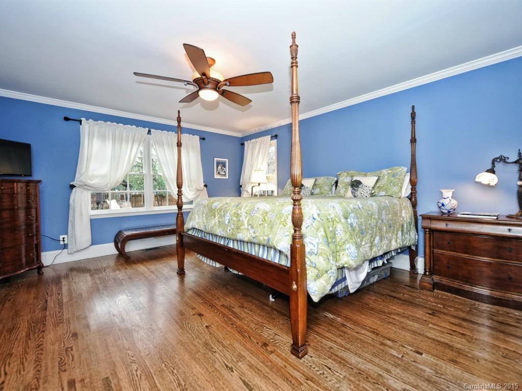 4037 Sharon View Road Charlotte, NC 28226 - Photo 9 of 16 Gallery Image 9