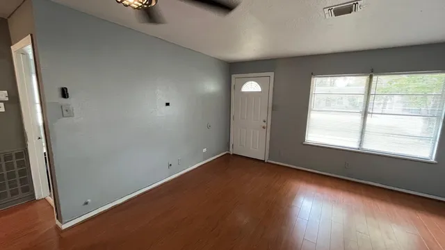 $1,750 | 6514 Teluco Street, Houston, TX 77055