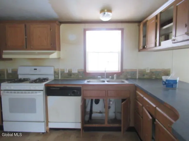 $94,900 | 146 Pleasant Valley Road, Argyle, NY 12809