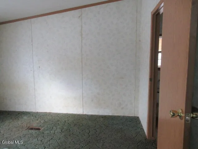 $94,900 | 146 Pleasant Valley Road, Argyle, NY 12809