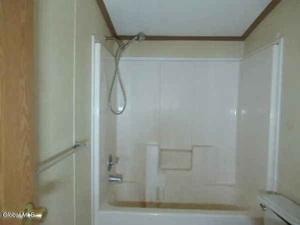 $94,900 | 146 Pleasant Valley Road, Argyle, NY 12809