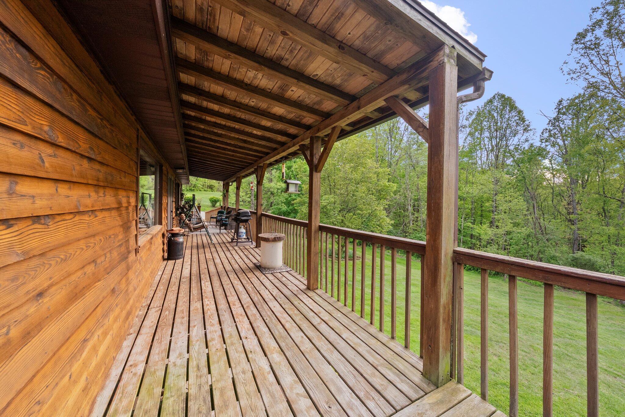 26975 Chapel Ridge Road Logan, OH 43138 - Photo 35 of 98 RANCH DECK