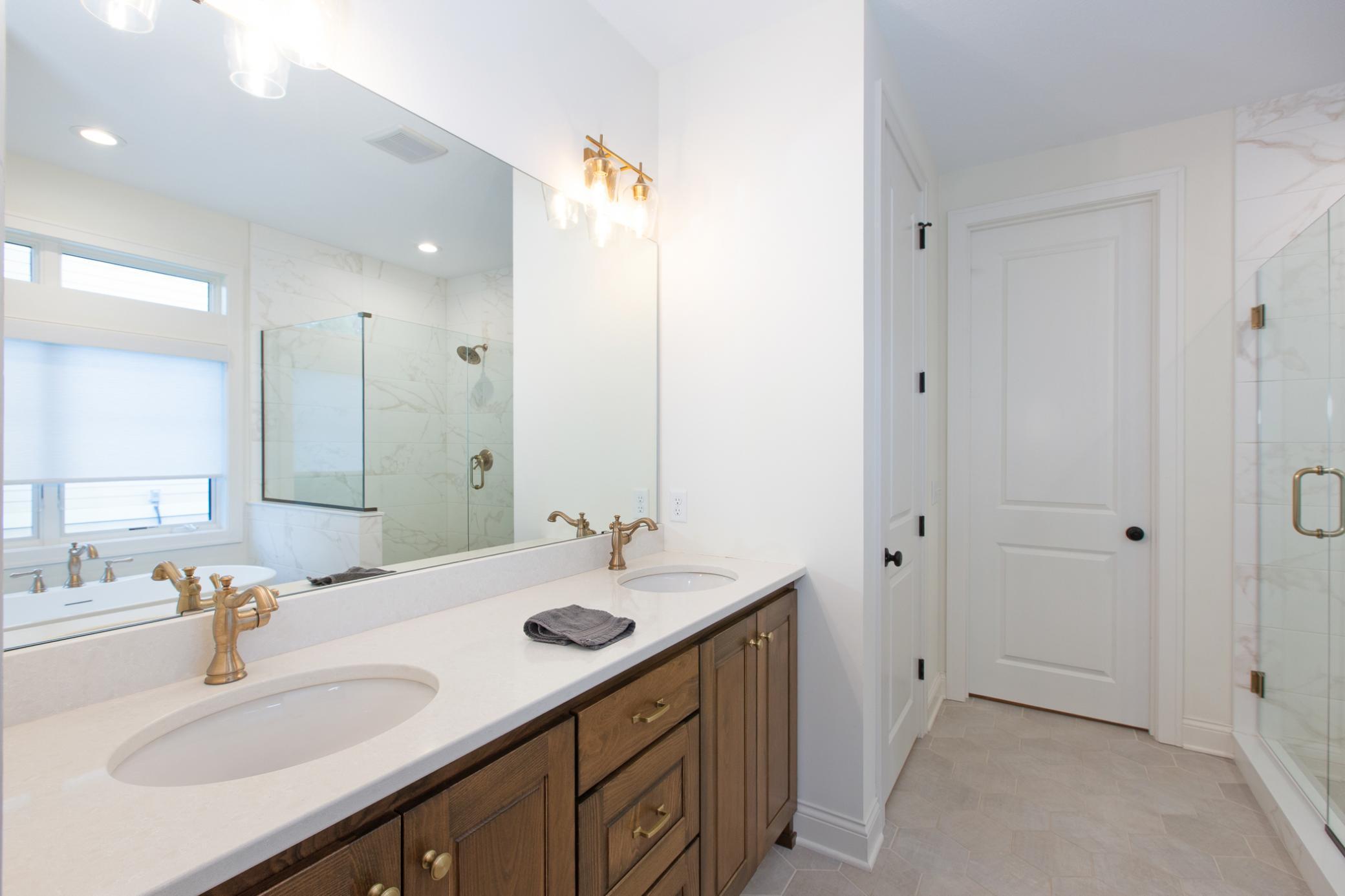 11784 Azure Lane Inver Grove Heights, MN 55077 - Photo 23 of 32