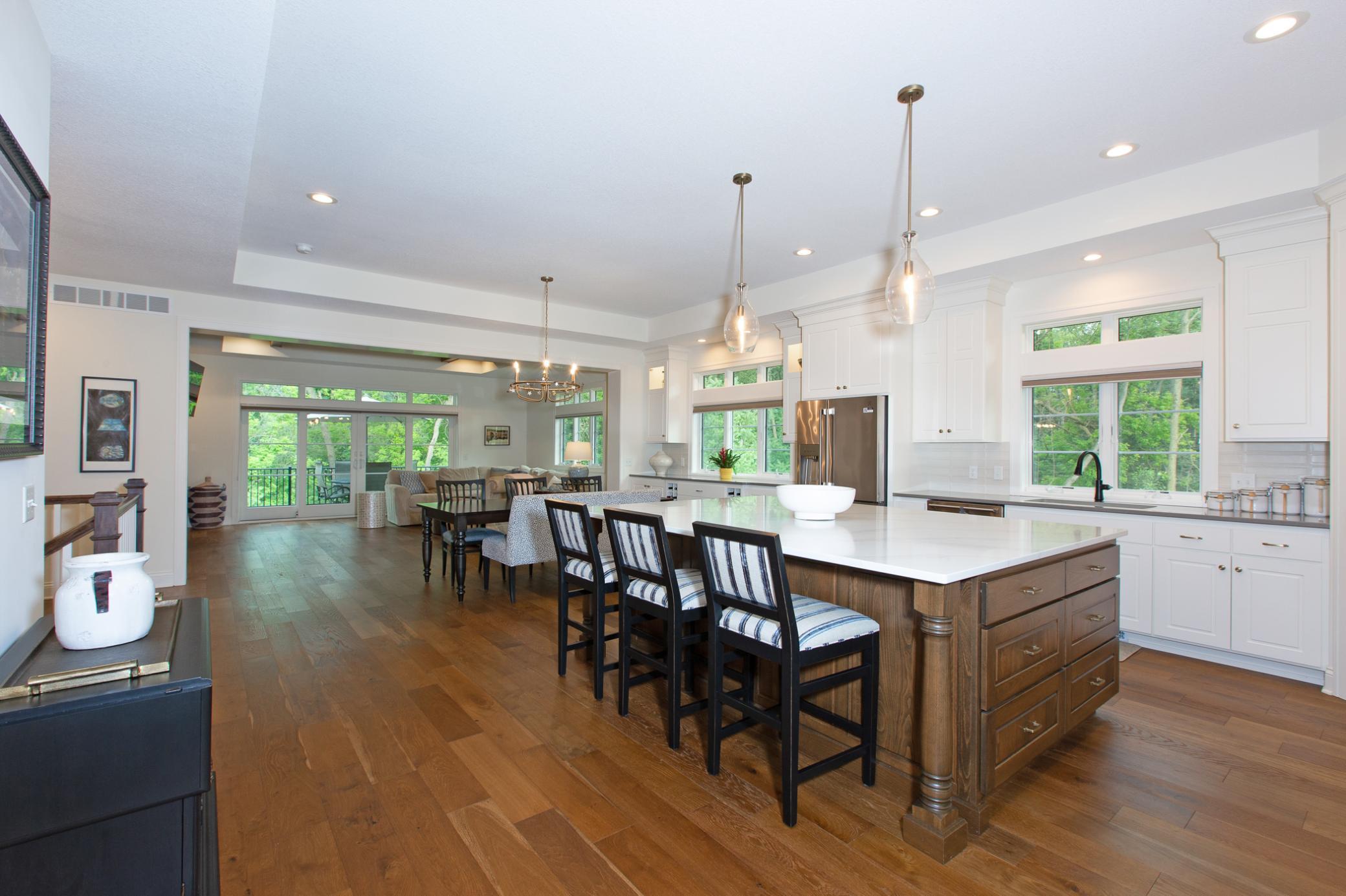 11784 Azure Lane Inver Grove Heights, MN 55077 - Photo 5 of 32