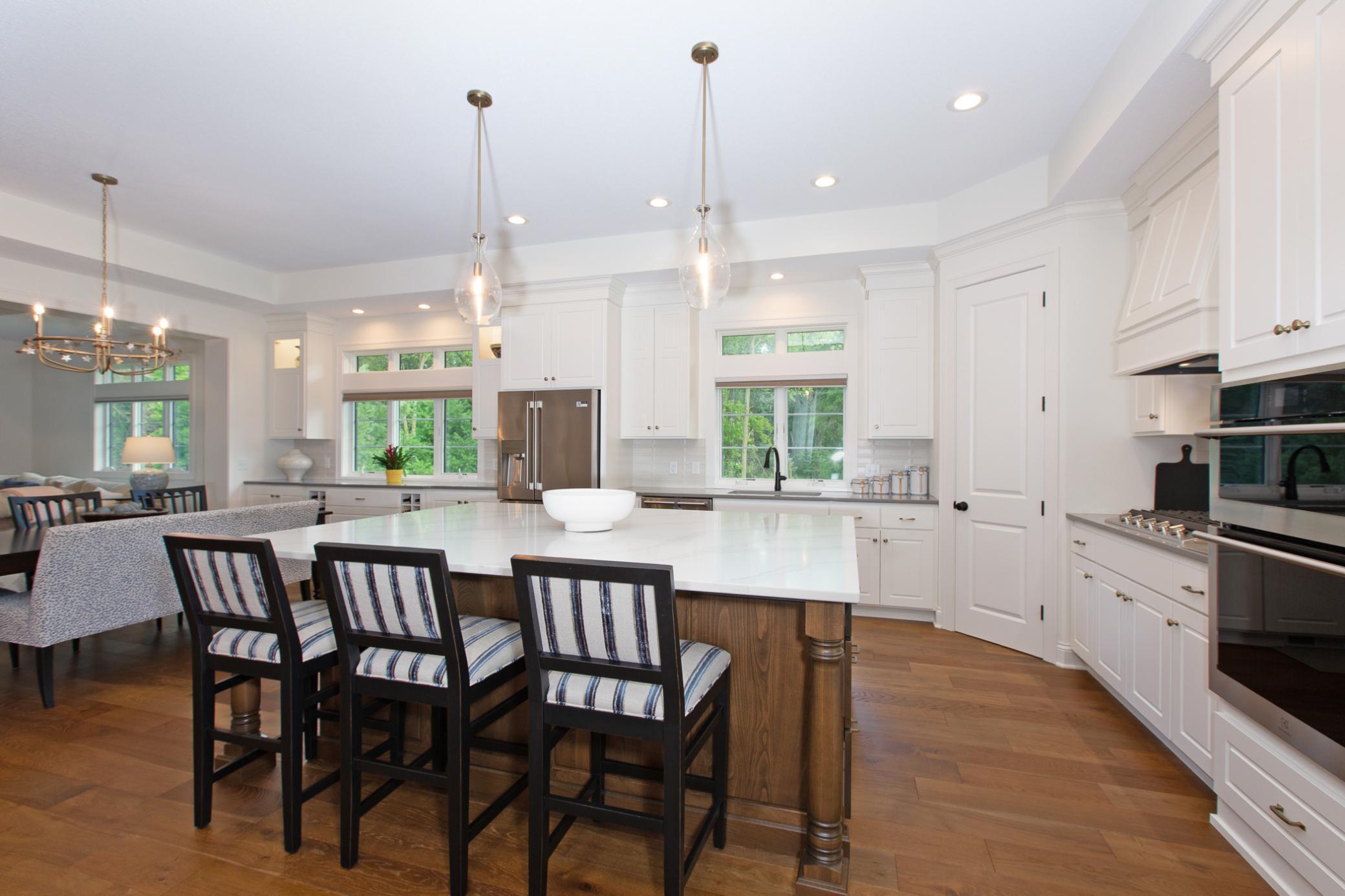 11784 Azure Lane Inver Grove Heights, MN 55077 - Photo 6 of 32