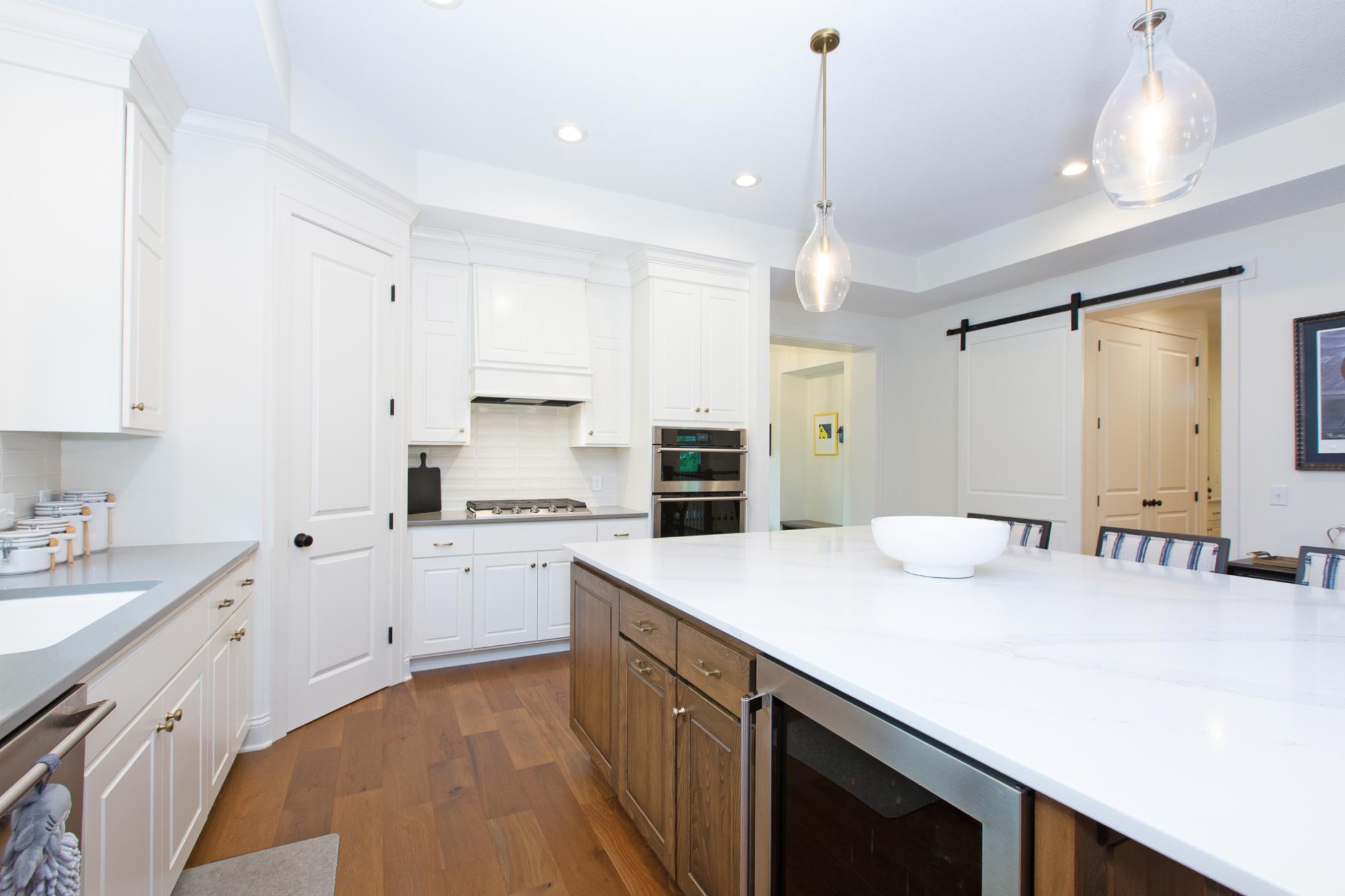 11784 Azure Lane Inver Grove Heights, MN 55077 - Photo 10 of 32