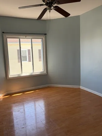 $1,500 | 31 Cross Street, Unit 3, Fall River, MA 02723