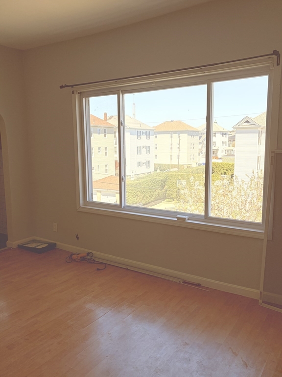 31 Cross Street, Unit 3 Fall River, MA 02723 - Photo 2 of 7