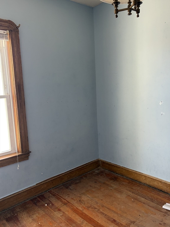 31 Cross Street, Unit 3 Fall River, MA 02723 - Photo 4 of 7