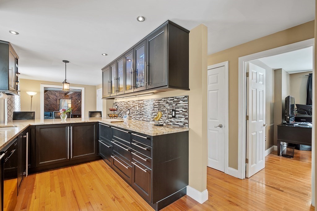 85 Davis Road Westminster, MA 01473 - Photo 7 of 35