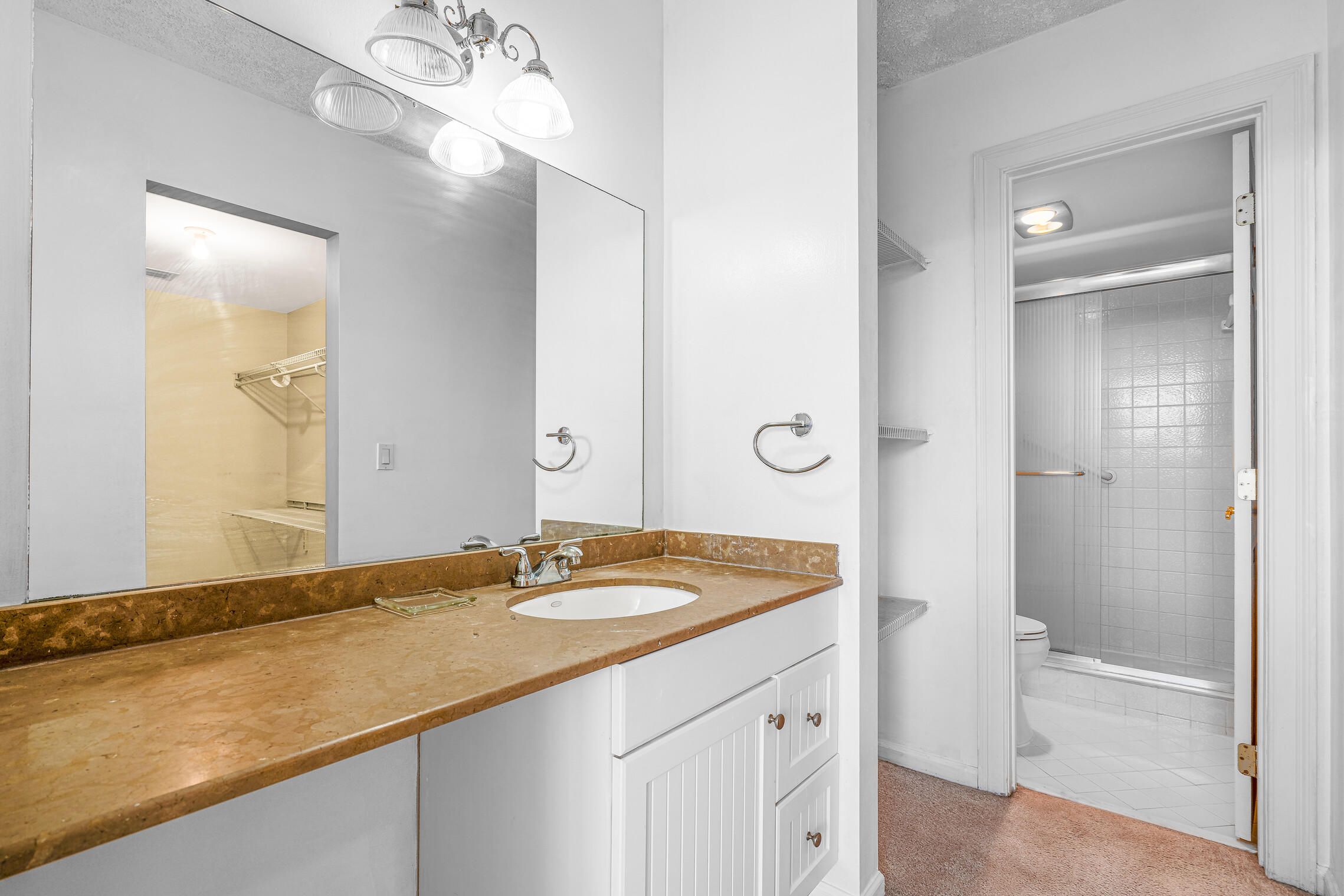 336 Golfview Road, Unit 411 North Palm Beach, FL 33408 - Photo 8 of 30 04_336_Golfview_Road_411__4_mls