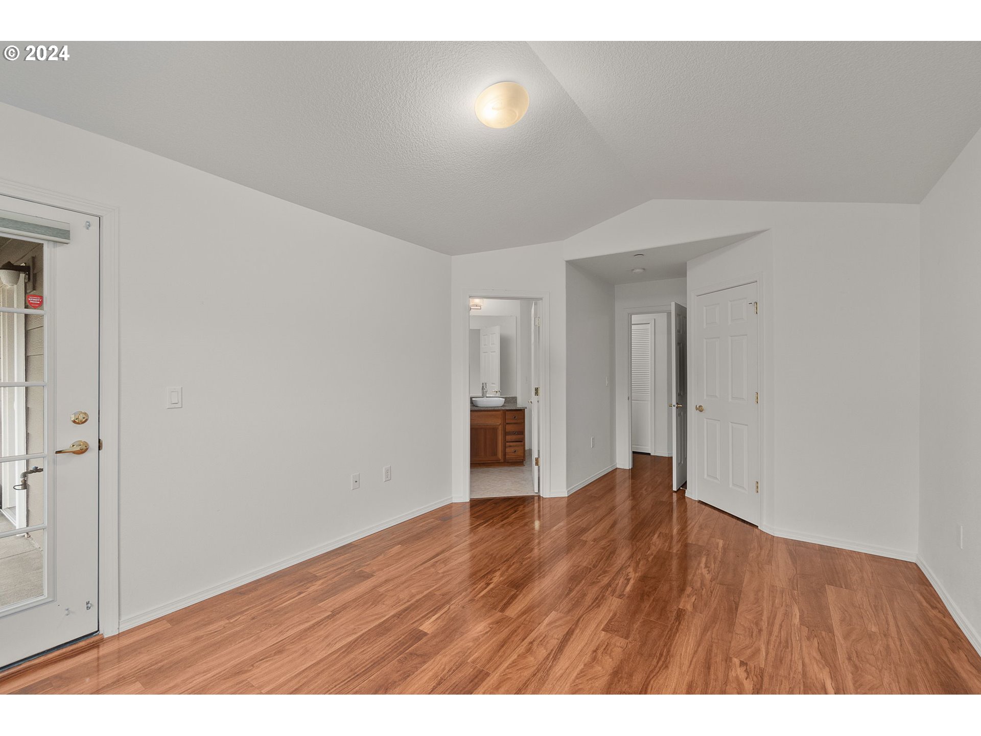 30344 Southwest Ruth Street, Unit 63 Wilsonville, OR 97070 - Photo 28 of 37 Gallery Image 28