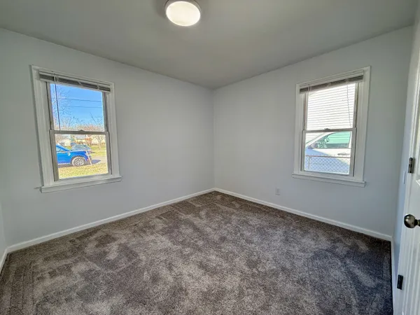a view of empty room with window