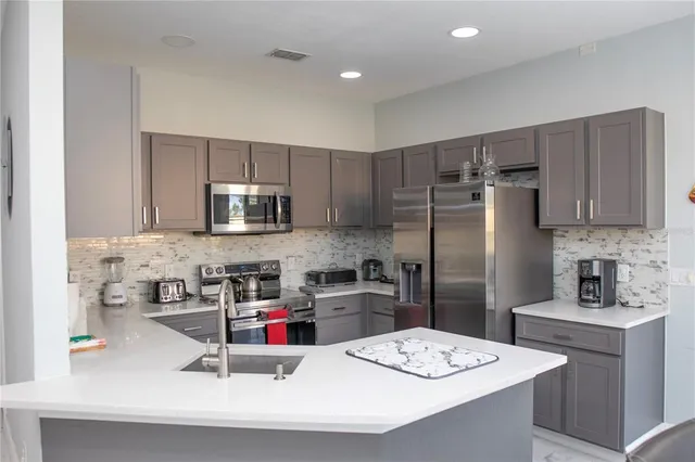 $3,800 | 112 Cypress Pointe Court, Davenport, FL 33896