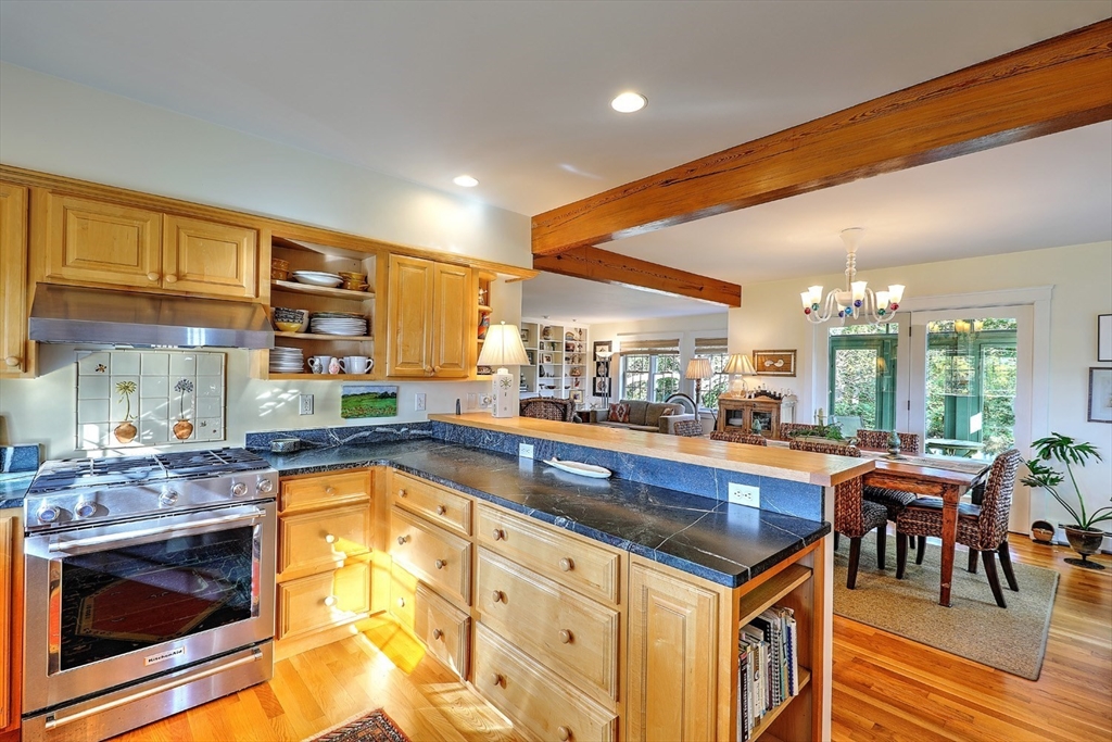 1236 Main Road Westport, MA 02790 - Photo 17 of 36 Gallery Image 17