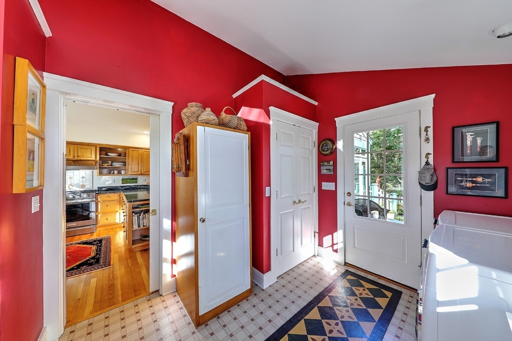 1236 Main Road Westport, MA 02790 - Photo 30 of 36 Gallery Image 30