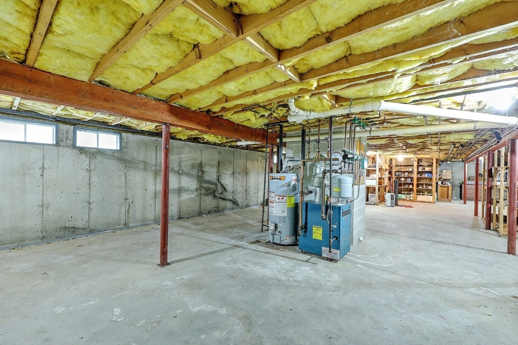 1236 Main Road Westport, MA 02790 - Photo 32 of 36 Gallery Image 32