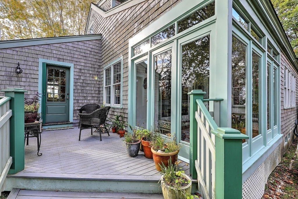 1236 Main Road Westport, MA 02790 - Photo 7 of 36 Gallery Image 7