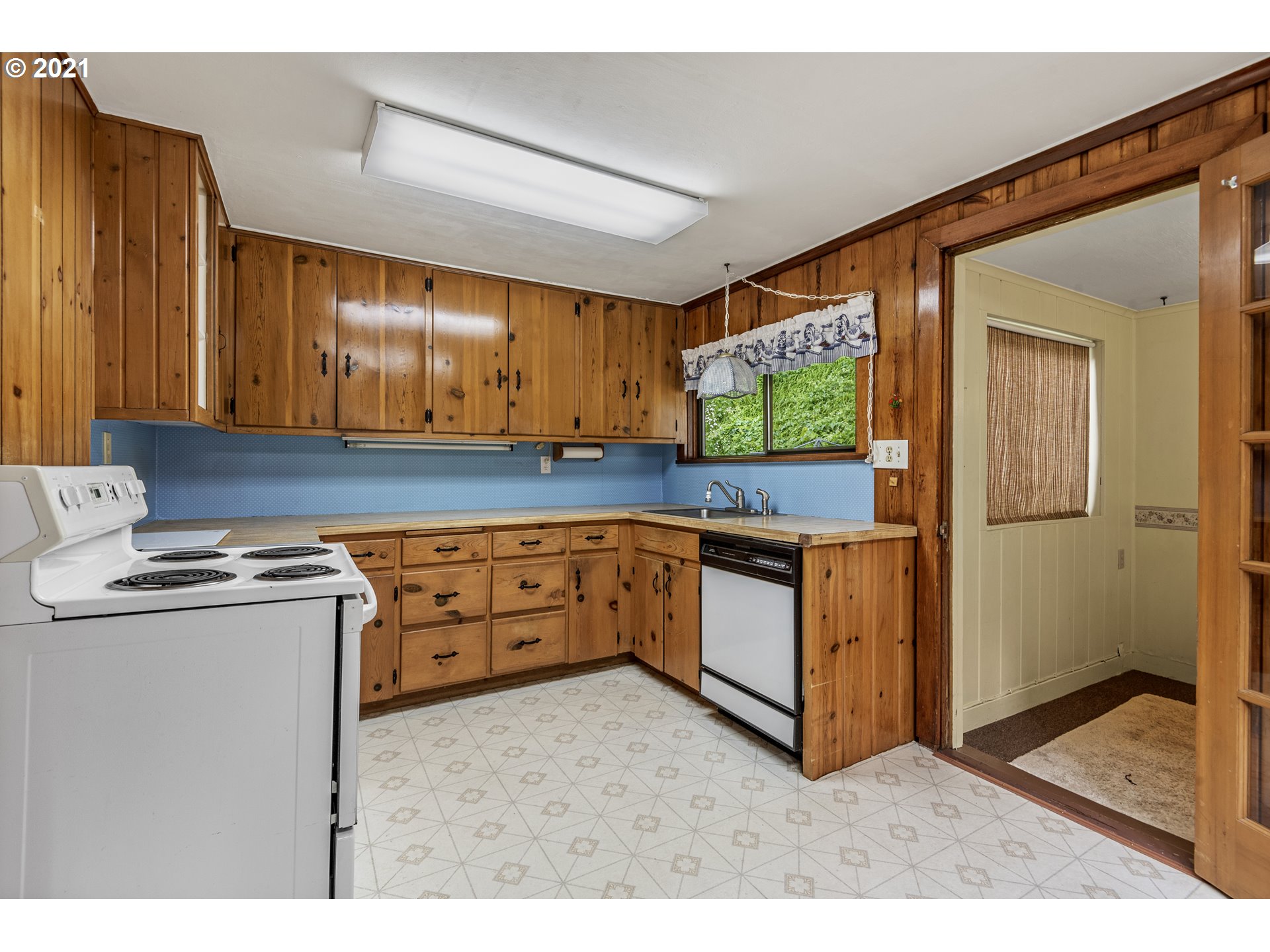 623 Clark Creek Road Longview, WA 98632 - Photo 14 of 29 Gallery Image 14