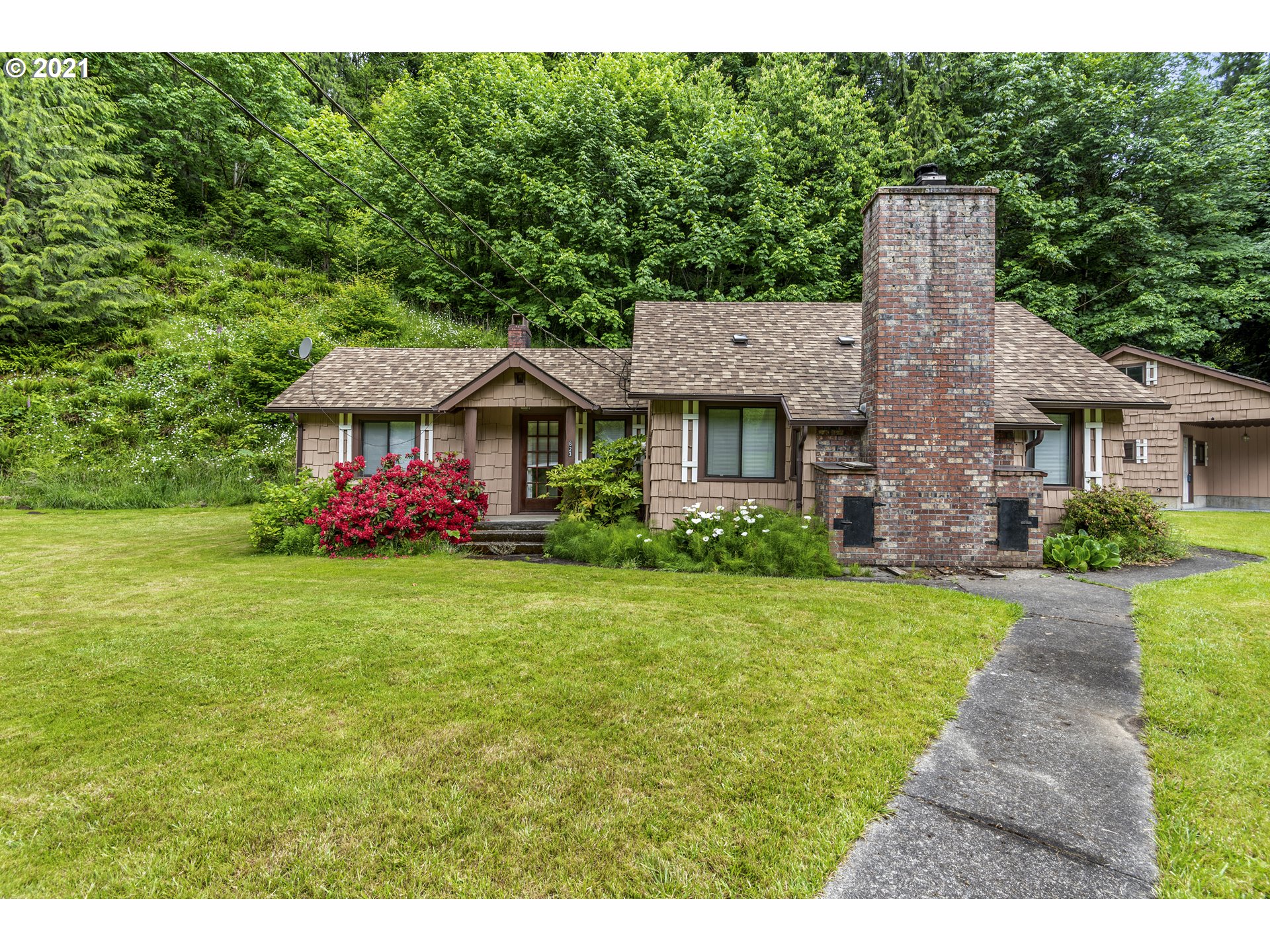 623 Clark Creek Road Longview, WA 98632 - Photo 3 of 29 Gallery Image 3
