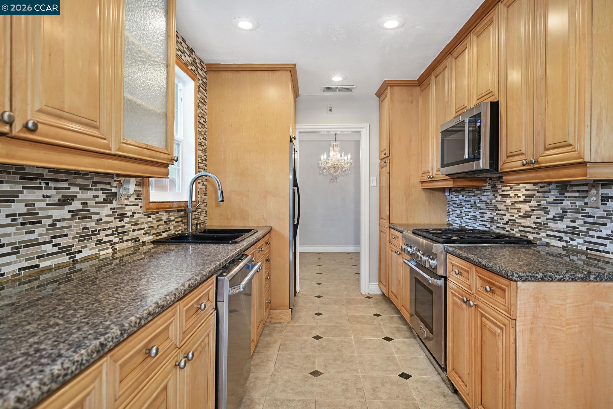 2355 Belmont Road Concord, CA 94520 - Photo 9 of 26