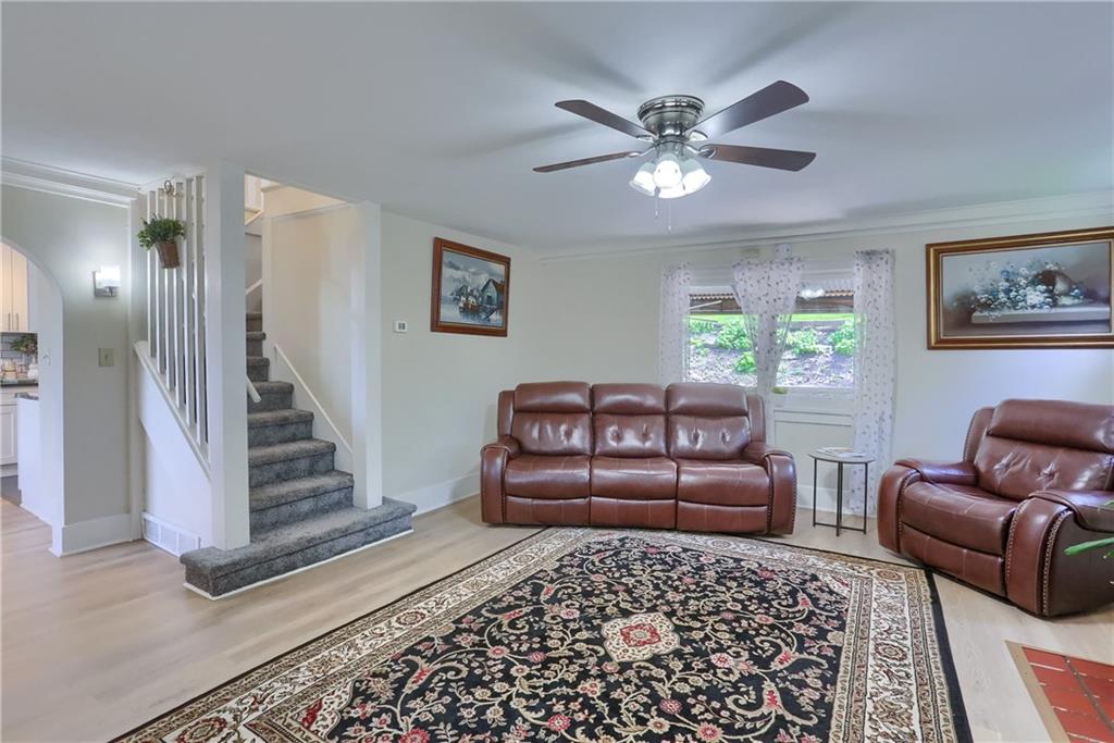5216 Verona Road Verona, PA 15147 - Photo 13 of 42 Gallery Image 13