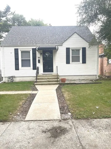 $189,900 | 534 East 148th Place, Harvey, IL 60426