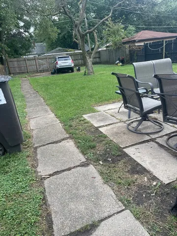 $189,900 | 534 East 148th Place, Harvey, IL 60426