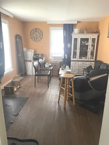 $189,900 | 534 East 148th Place, Harvey, IL 60426