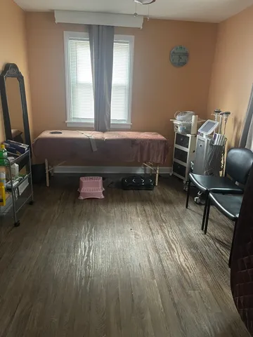 $189,900 | 534 East 148th Place, Harvey, IL 60426