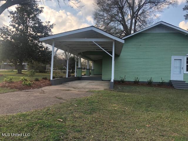 534 Simpson Highway 149 Magee, MS 39111 - Photo 2 of 34 IMG_6300