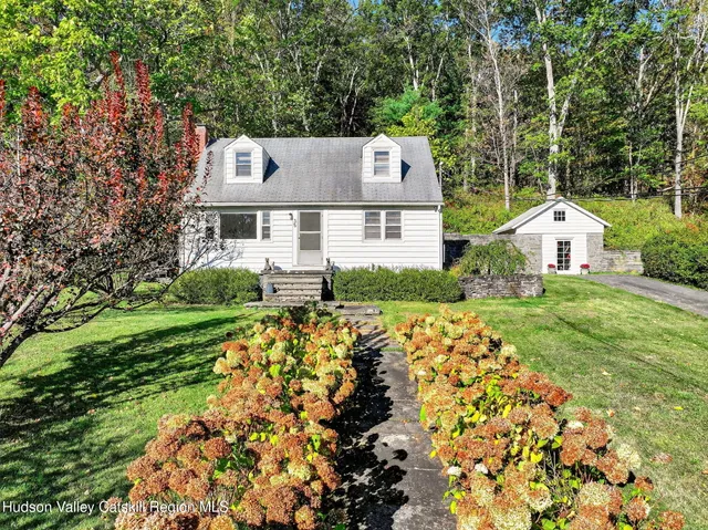 $475,000 | 35 Shear Road, Saugerties, NY 12477