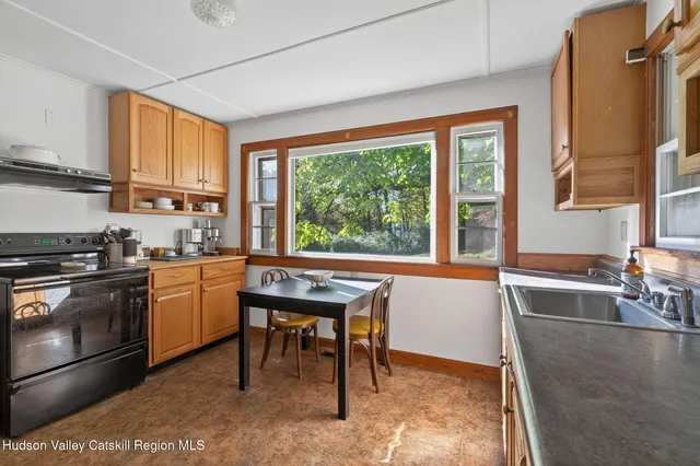 $475,000 | 35 Shear Road, Saugerties, NY 12477