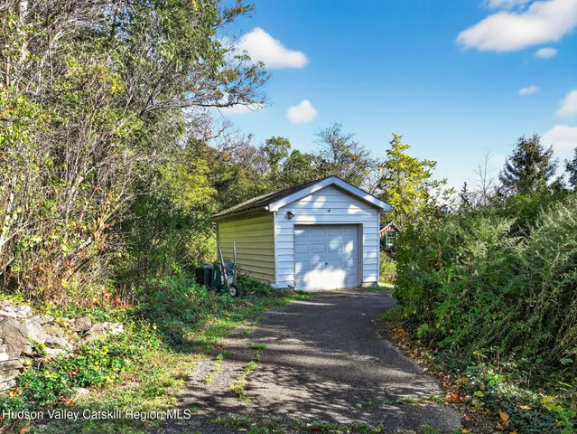 $475,000 | 35 Shear Road, Saugerties, NY 12477