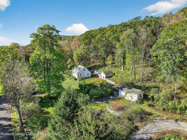$475,000 | 35 Shear Road, Saugerties, NY 12477