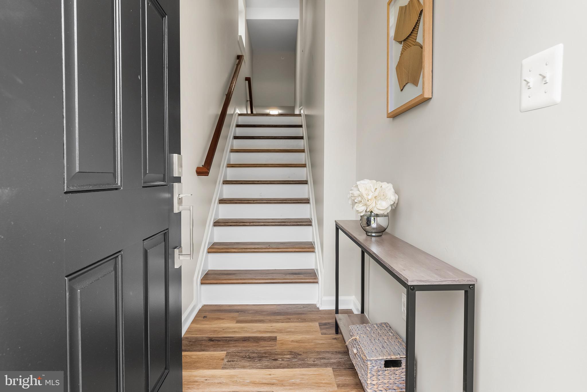913 Sandy Run Road Middle River, MD 21220 - Photo 3 of 40 a view of entryway