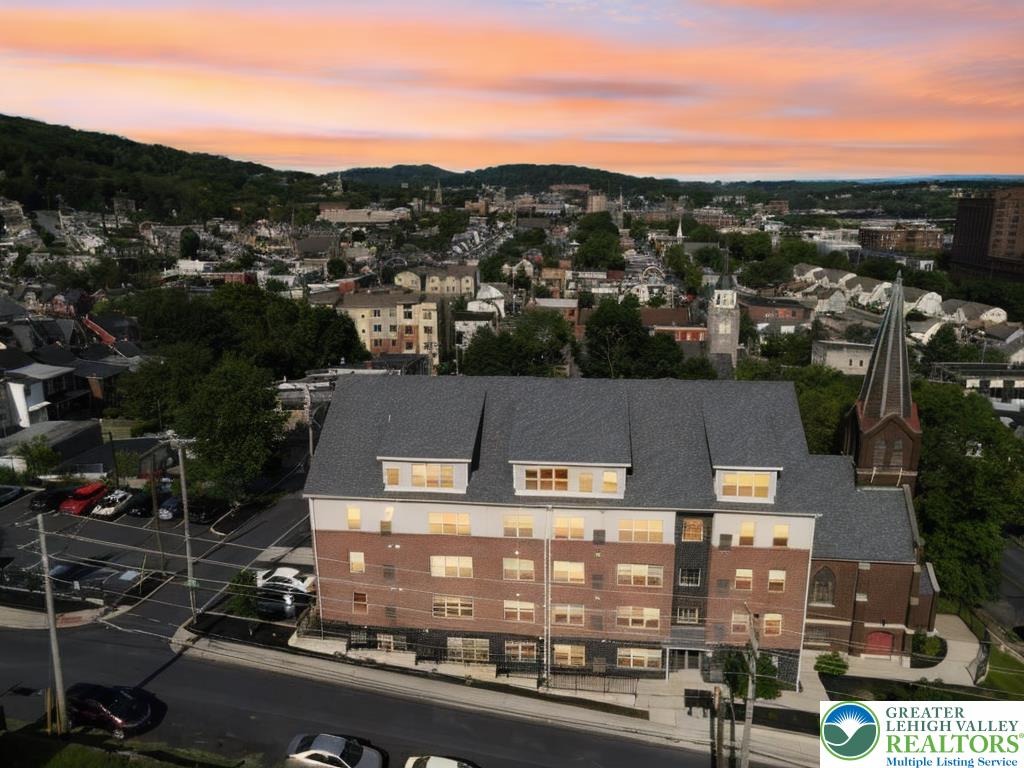 938 East 4th Street, Unit G03 Bethlehem, PA 18015 - Photo 2 of 30 a view of a city
