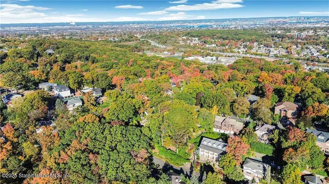 view of city and green space