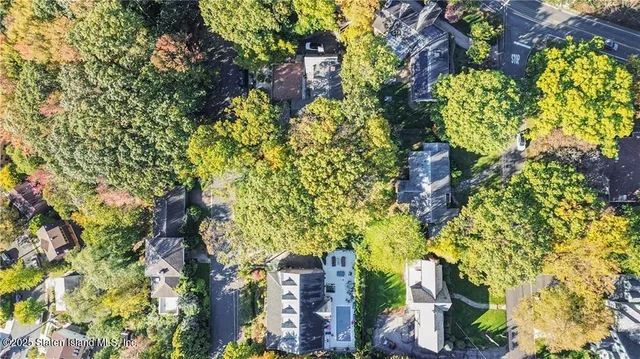 $1,790,000 | 119 Coverly Avenue | Emerson Hill