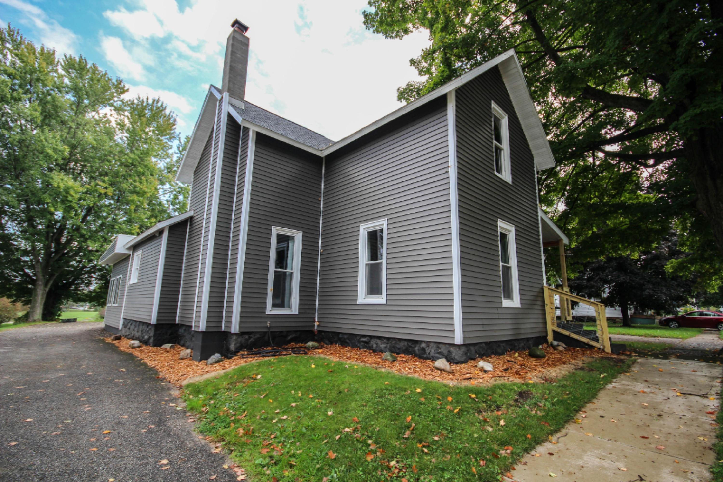 123 North Andrews Street Three Rivers, MI 49093 - Photo 2 of 27 untitled (24 of 28)