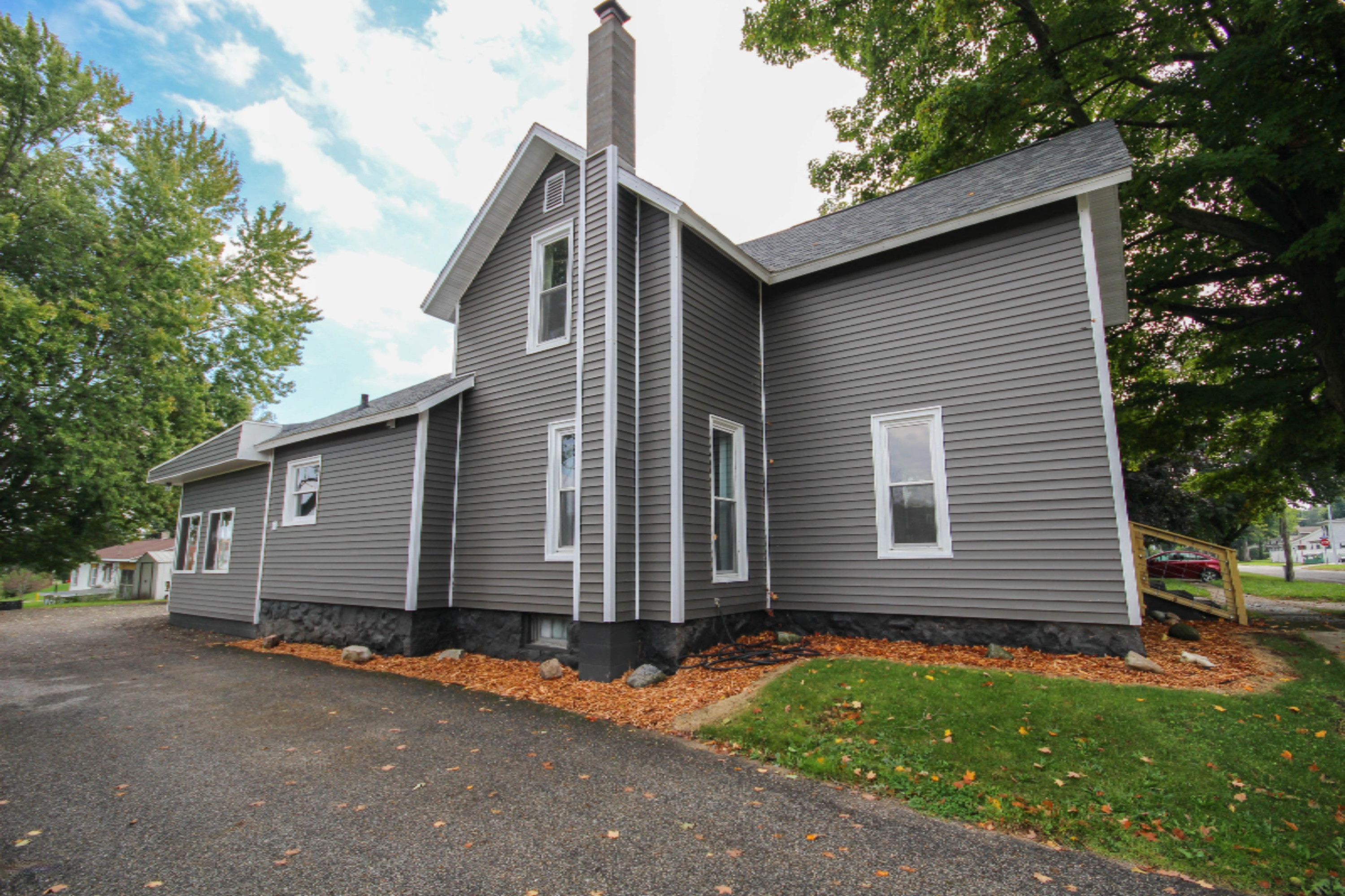 123 North Andrews Street Three Rivers, MI 49093 - Photo 4 of 27 untitled (25 of 28)
