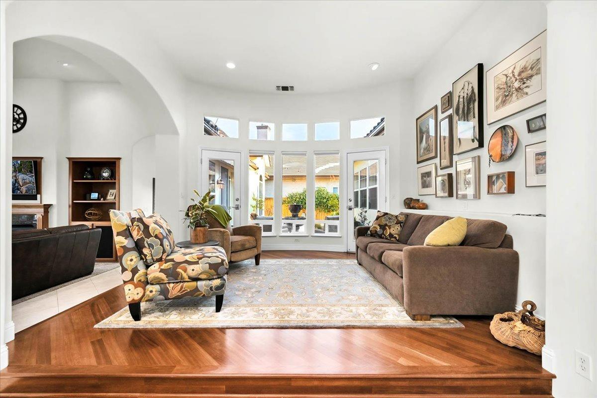 4574 North Quail Lake Drive Clovis, CA 93619 - Photo 11 of 77