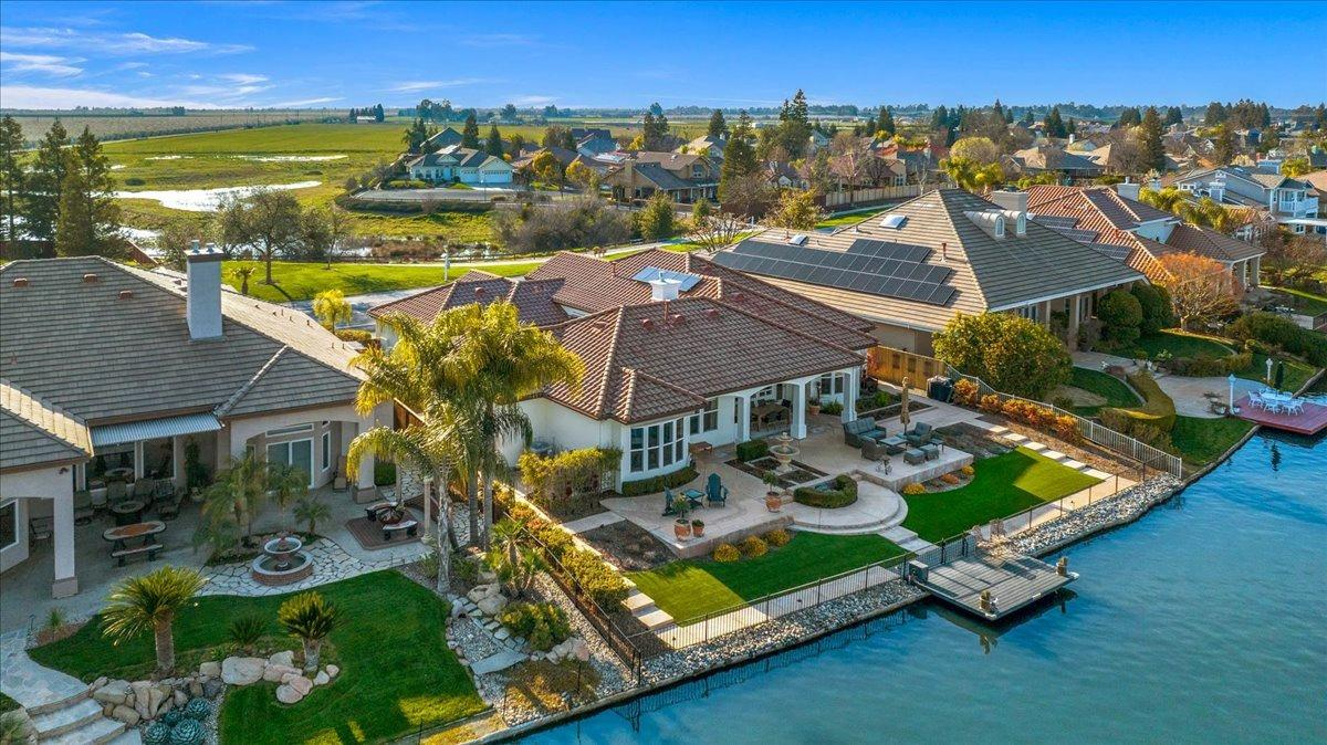 4574 North Quail Lake Drive Clovis, CA 93619 - Photo 62 of 77 an aerial view of a house with a garden