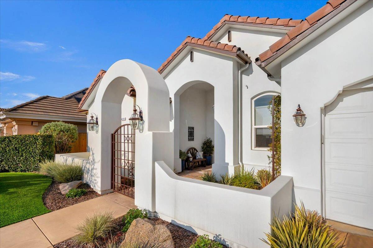 4574 North Quail Lake Drive Clovis, CA 93619 - Photo 8 of 77