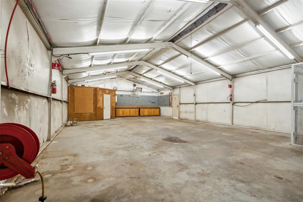 8740 Interstate 20 Eastland, TX 76448 - Photo 14 of 35 View of Commercial shop Prime location!