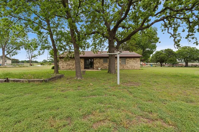 $409,000 | 8740 Interstate 20, Eastland, TX 76448