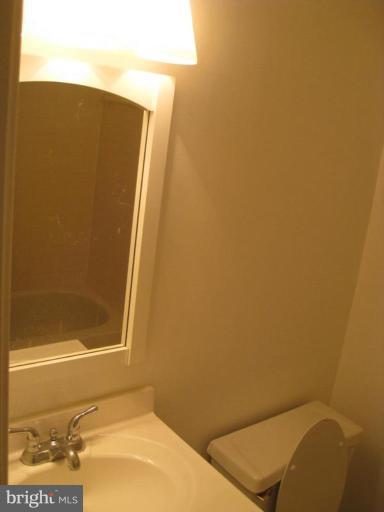 516 4th Street Northeast, Unit 201 Washington, DC 20002 - Photo 2 of 5 Bath #1