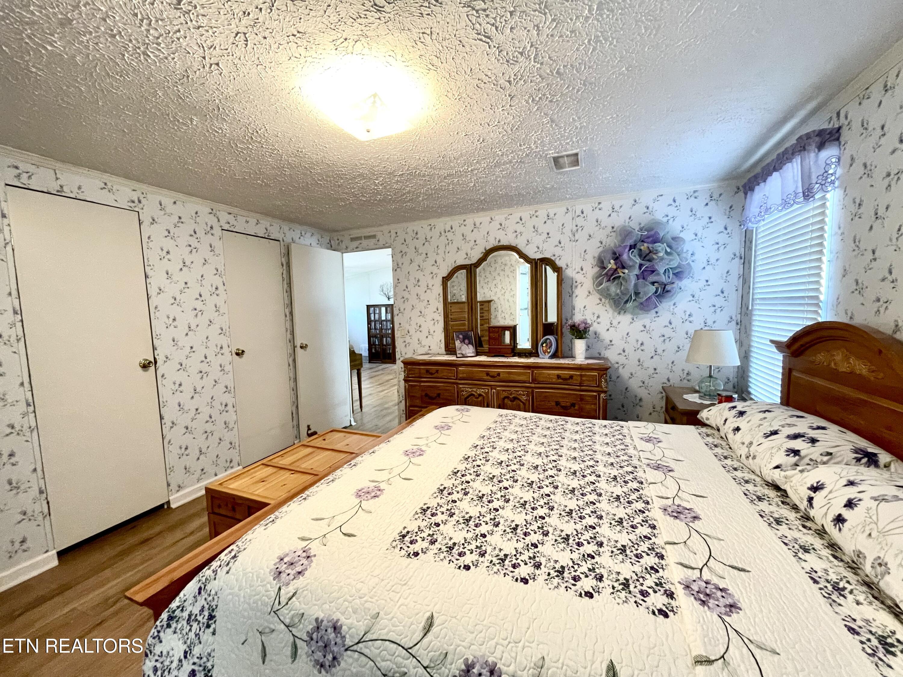 569 Corinth Church Road Loudon, TN 37774 - Photo 19 of 36 Large Closet